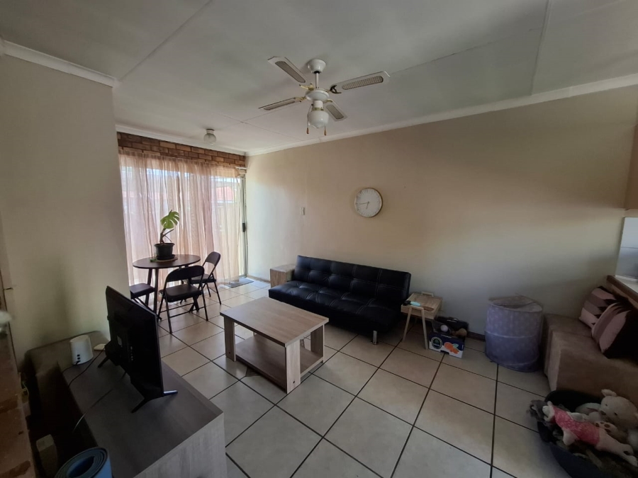 2 Bedroom Property for Sale in Hospitaalpark Free State